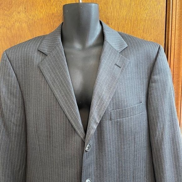 Arnold Brant Grey Pinstripe Suit Jacket and Pants Size 44R - Picture 3 of 16
